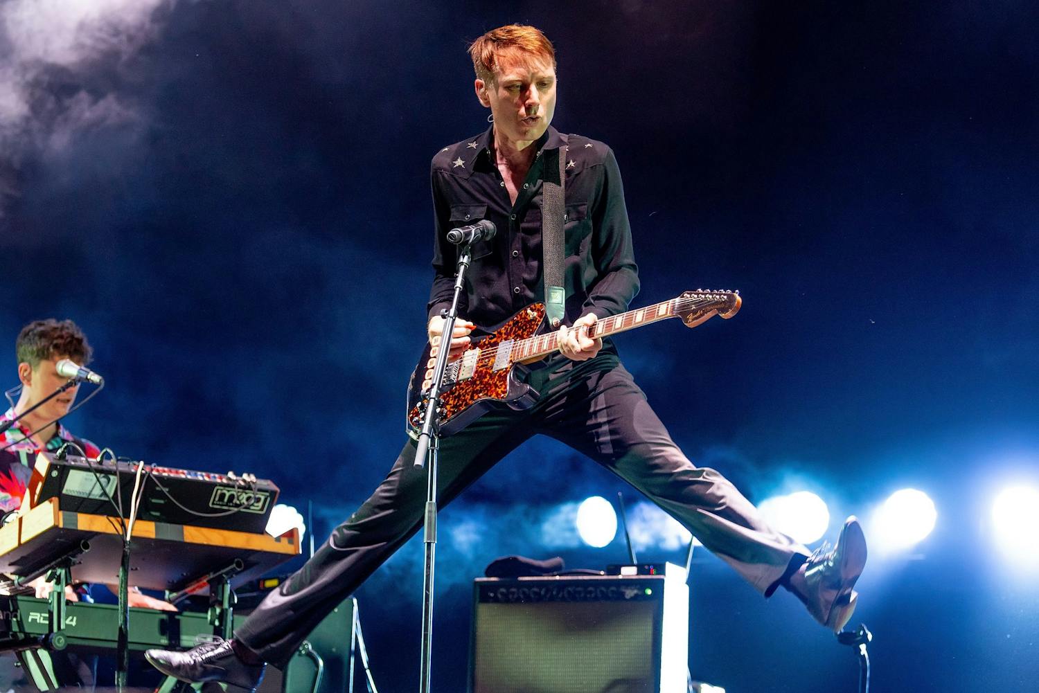 franz ferdinand paa scenen Franz Ferdinandin keikalta